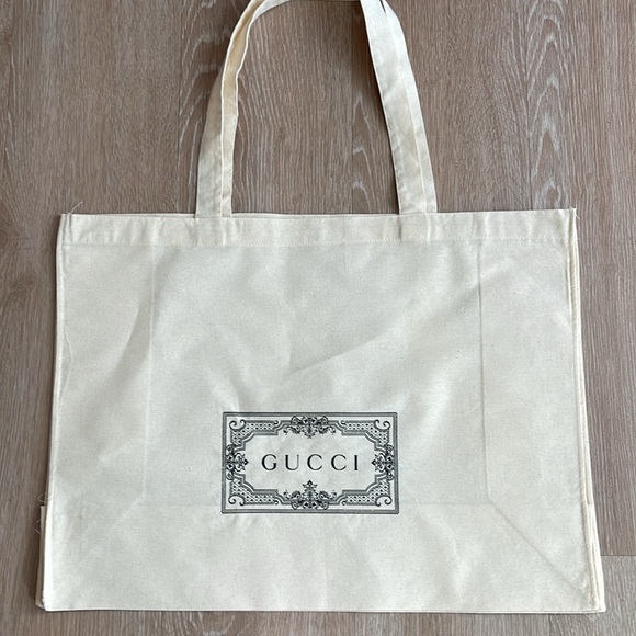 GUCCI Large Reusable Canvas Tote - Picture 2 of 6